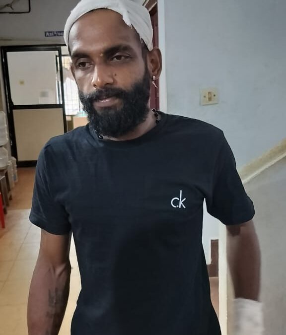 പോലീസുകാരെ ആക്രമിക്കാൻ ശ്രമിച്ച പ്രതിയെ അതിസാഹസികമായി പിടികൂടി