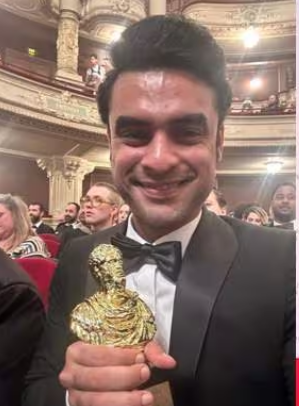 മികച്ച ഏഷ്യൻ നടനായി ടൊവിനോ തോമസ്, 2018ലൂടെ രാജ്യാന്തര പുരസ്‍കാരം