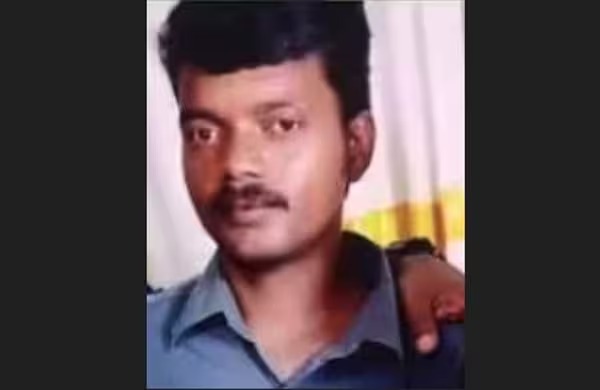 റോഡ് റോളറിന്റെ അടിയിൽപ്പെട്ട് യുവാവിന് ദാരുണാന്ത്യം