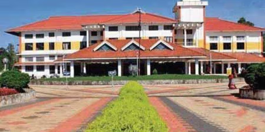 നിപ; കാലിക്കറ്റ് സര്‍വകലാശാല 23വരെയുള്ള പരീക്ഷകള്‍ മാറ്റി