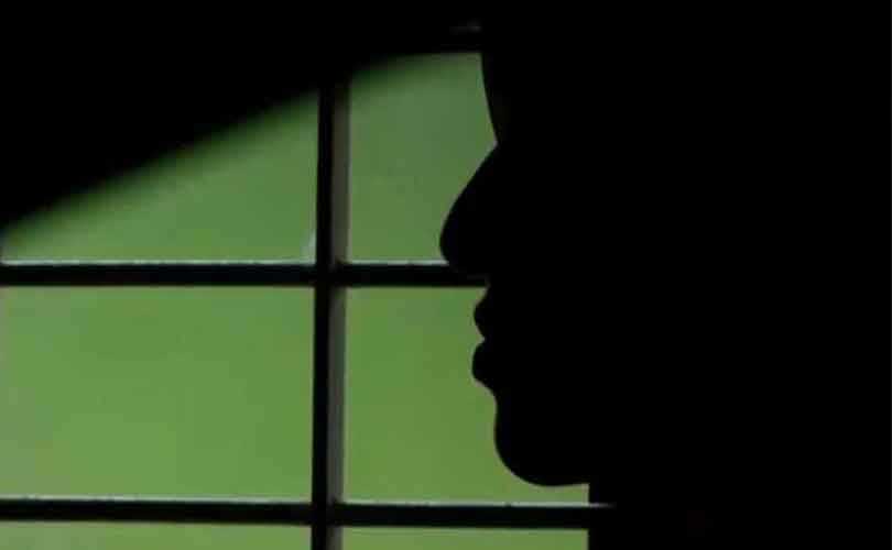 പതിനൊന്നുകാരിയെ സമൂഹമാധ്യമത്തിലൂടെ വിൽപനക്ക് വെച്ച സംഭവം; പ്രതി രണ്ടാനമ്മ