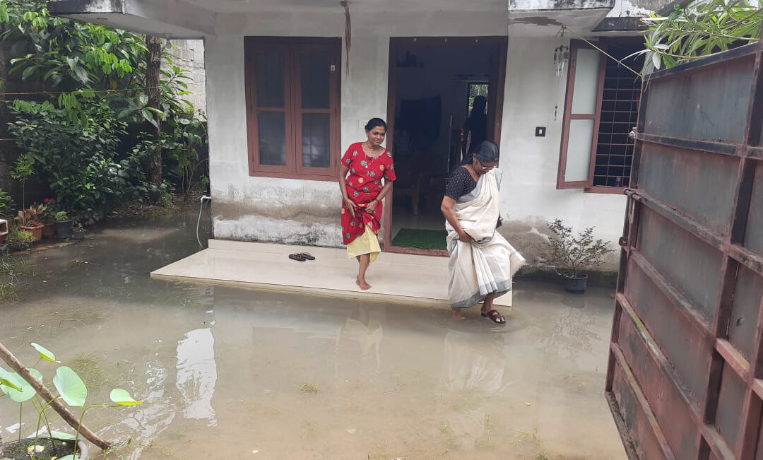 കനത്ത മഴയിൽ വെള്ളം കയറി; ആറ്റിങ്ങൽ സ്വദേശി ദുരിതത്തിൽ