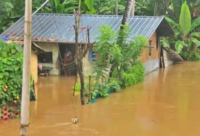 തലസ്ഥാനത്തെ ദുരിതപ്പെയ്ത്തിന് ശമനം; വെള്ളമിറങ്ങി തുടങ്ങി