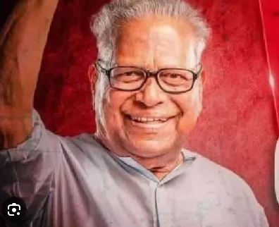നാളെ വിഎസിന് നൂറാം ജന്മദിനം; ജനനായകന്റെ ശതാബ്ദി ആഘോഷമാക്കാൻ അണികൾ ഒരുങ്ങി കഴിഞ്ഞു
