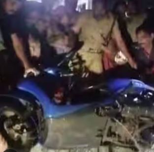 ബൈക്ക് പുഴയിലേക്ക് മറിഞ്ഞ് രണ്ട് യുവാക്കൾ മരിച്ചു