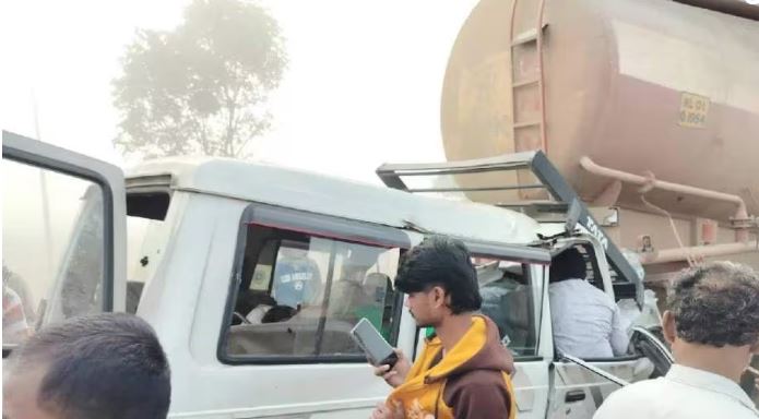 നിര്‍ത്തിയിട്ട ടാങ്കറില്‍ സുമോ ഇടിച്ചുകയറി; കര്‍ണാടകയിലെ വാഹനാപകടത്തില്‍ 12 മരണം