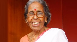 എം കെ സാനുവിന്റെ ഭാര്യ എന്‍ രത്‌നമ്മ അന്തരിച്ചു