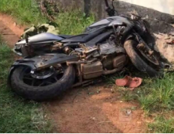 അഞ്ച് ദിവസം മുമ്പ് വിവാഹിതരായ നവവരന്‍ ബൈക്കപകടത്തില്‍ മരിച്ചു; ഭാര്യക്ക് ഗുരുതരം
