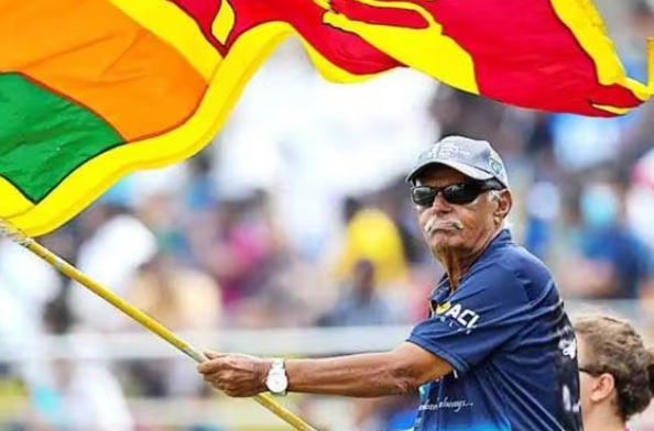 ശ്രീലങ്കന്‍ ടീമിന്റെ സൂപ്പര്‍ ഫാന്‍ ഇനിയില്ല; അങ്കിള്‍ പേര്‍സിക്ക് ആദരവര്‍പ്പിച്ച് ബിസിസിഐയും