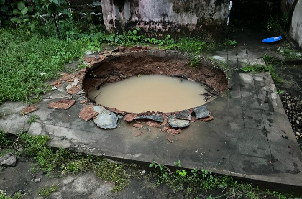 ആറ്റിങ്ങലിൽ ശക്തമായ മഴയിൽ കിണർ ഇടിഞ്ഞു താണു