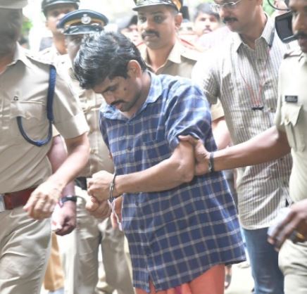 അസ്ഫാക്കിന് തൂക്കുകയർ; പ്രതിയെ പിടിക്കാൻ സമൂഹം തന്നെ മുന്നിട്ടിറങ്ങി; നന്ദിയറിയിച്ച് എഡിജിപി