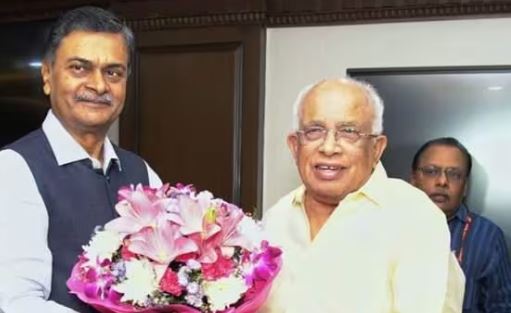 കേരളത്തില്‍ ആണവനിലയം സ്ഥാപിക്കണം; കരിമണല്‍ വൈദ്യുതിയാക്കാന്‍ സര്‍ക്കാര്‍ നീക്കം