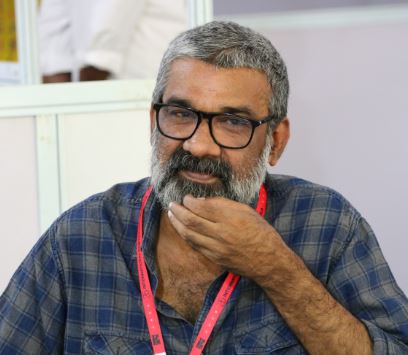 ചലച്ചിത്ര മേളയ്ക്കിടെ നാടകീയ സംഭവം; രഞ്ജിത്തിനെതിരെ അക്കാദമിയില്‍ കലാപം, സമാന്തര യോഗം ചേര്‍ന്നു