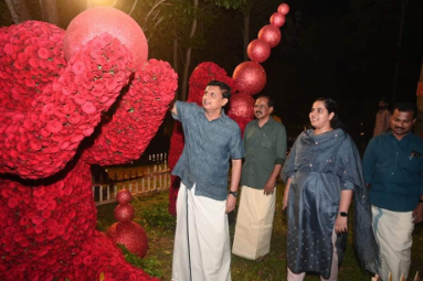 സംസ്ഥാനത്തെ ആദ്യത്തെ പൂർണമായും ക്യൂറേറ്റ് ചെയ്ത ഫ്ളവർ ഷോ
