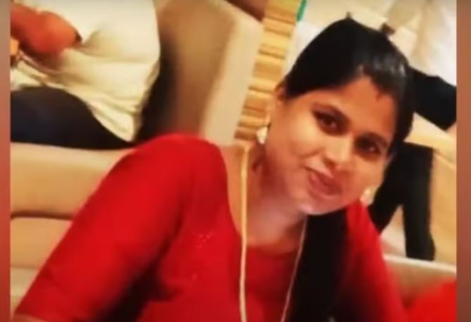 മൂന്ന് വയസ്സുള്ള മകളുമായി ആത്മഹത്യക്ക് ശ്രമിച്ച യുവതി മരിച്ചു
