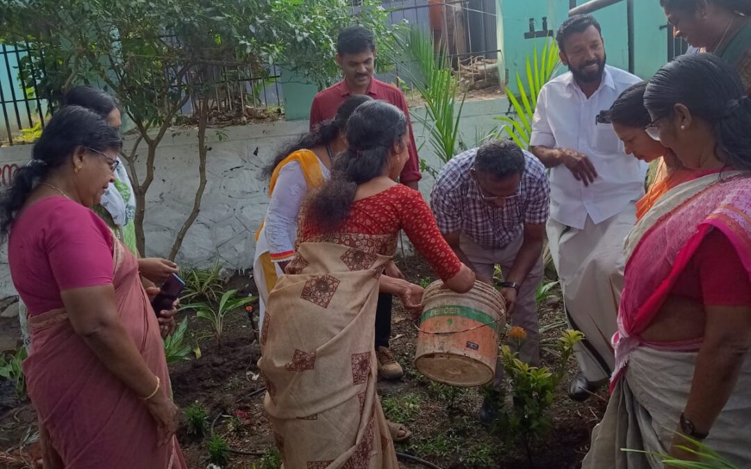 ഹോമിയോ ഡിസ്‌പെൻസറിയിൽ നിർമ്മിച്ച സ്നേഹാരാമത്തിന്റെ ഉദ് ഘാടനം നടന്നു
