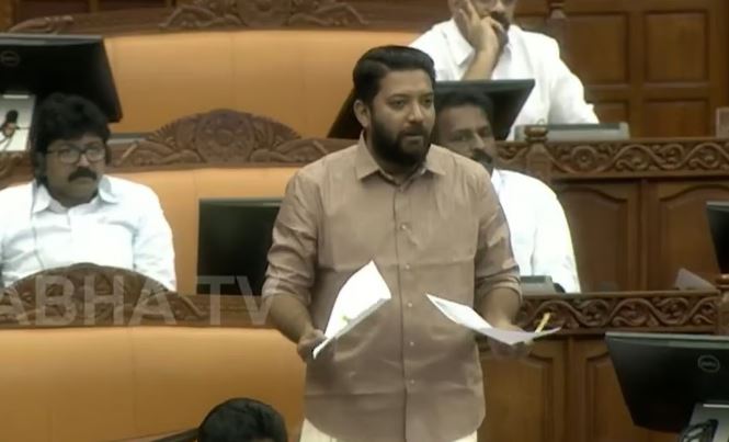 സപ്ലൈകോ പ്രതിസന്ധിയില്‍ സഭയില്‍ വാക്‌പോര്; മാവേലിയെ പറയിപ്പിക്കരുത്, ‘കെ’ വെച്ച് പേരിടണമെന്ന് ഷാഫി പറമ്പില്‍