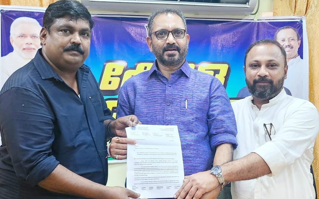 ബിജെപി സംസ്ഥാന അധ്യക്ഷൻ കെ. സുരേന്ദ്രന് നിവേദനം നൽകി