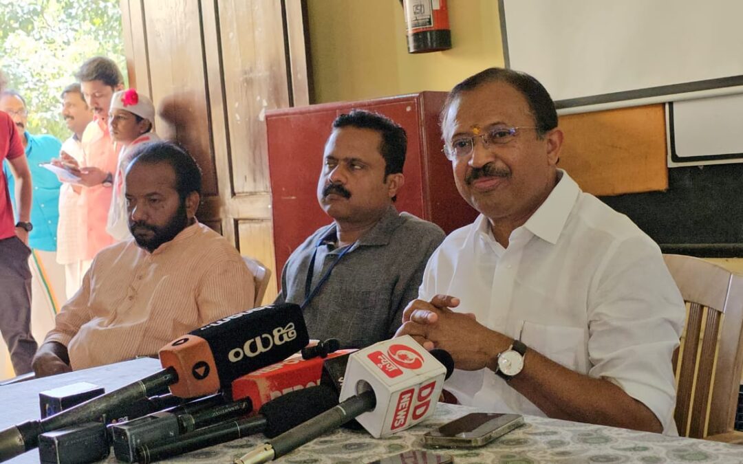 എക്സാലോജിക്: കൈകൾ ശുദ്ധമെങ്കിൽ അന്വേഷണ ഏജൻസിക്ക് മറുപടി കൊടുക്കണം; വി.മുരളീധരൻ