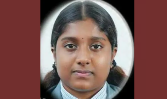 ബാഡ്മിന്റൺ പരിശീലനത്തിന് ശേഷം വിശ്രമിക്കുന്നതിനിടെ സ്‌കൂള്‍ വിദ്യാര്‍ഥിനി കുഴഞ്ഞുവീണ് മരിച്ചു