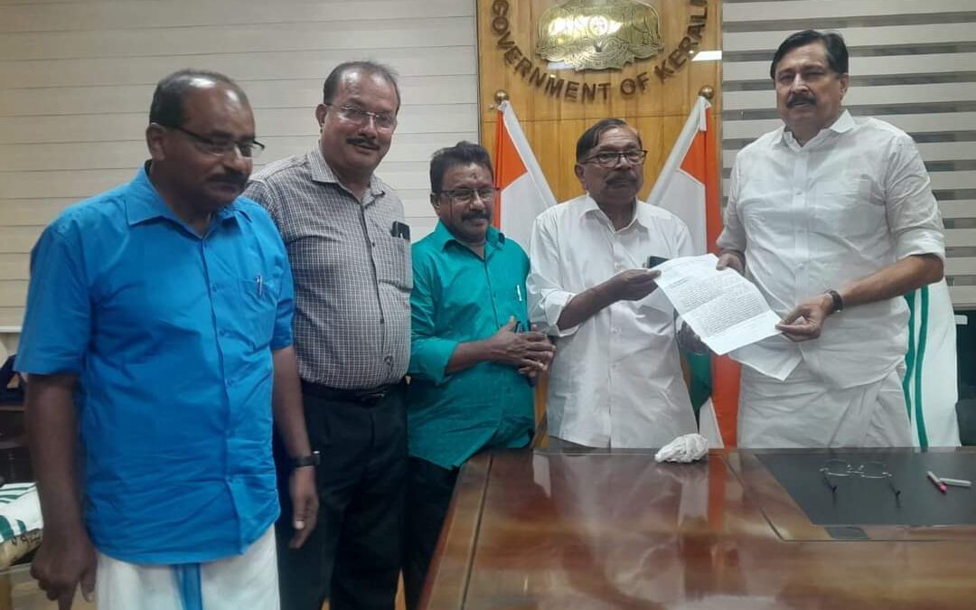 റീജിയണൽ സ്പോർട്സ് അസോസിയേഷൻ മന്ത്രിക്ക് നിവേദനം നൽകി