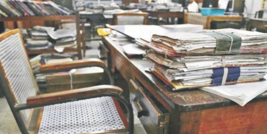 സംസ്ഥാനത്തെ ട്രഷറിയിൽ കെട്ടിക്കിടക്കുന്നത് മുക്കാൽ ലക്ഷത്തോളം ബില്ലുകൾ