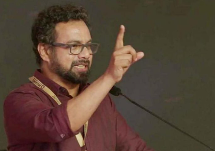 വിലക്ക് ലംഘിച്ച് കേരള സര്‍വകലാശാലയില്‍ ജോണ്‍ ബ്രിട്ടാസിന്റെ പ്രസംഗം; തെരഞ്ഞെടുപ്പ് കമ്മീഷന്‍ റിപ്പോര്‍ട്ട് തേടി