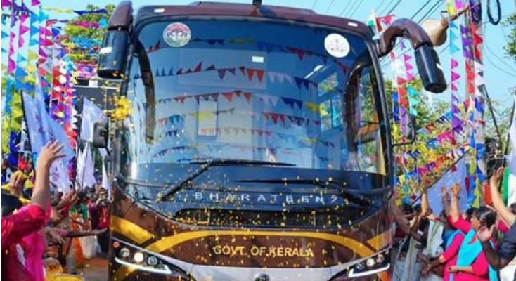 മണിക്കൂറുകള്‍ക്കകം ടിക്കറ്റ് വിറ്റുതീര്‍ന്നു; നവകേരള ബസ് ആദ്യ യാത്ര ഹിറ്റ്