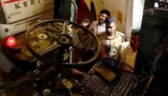 മേയര്‍-ഡ്രൈവര്‍ വാക്കുതര്‍ക്കം: കെഎസ്ആര്‍ടിസി ബസിലെ സിസിടിവിയുടെ മെമ്മറി കാര്‍ഡ് കാണാനില്ലെന്ന് പൊലീസ്