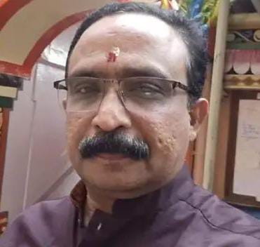 നിർത്തിയിട്ടിരുന്ന കാറിനുള്ളില്‍ അദ്ധ്യാപകനെ മരിച്ചനിലയില്‍ കണ്ടെത്തി