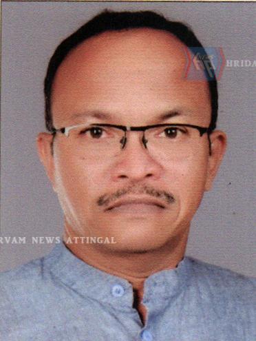 രണ്ടു പതിറ്റാണ്ടിലേറെക്കാലത്തെ അധ്യാപന ജീവിതത്തിൽ നിന്നും സതീഷ്കുമാർ വിരമിച്ചു