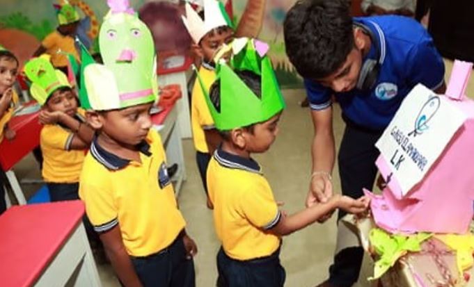റോബോട്ടിക്‌സില്‍ പരിശീലനം; എട്ടാം ക്ലാസുകാര്‍ക്ക് ലിറ്റില്‍ കൈറ്റ്‌സില്‍ അംഗമാകാം, അഭിരുചി പരീക്ഷ 15ന്