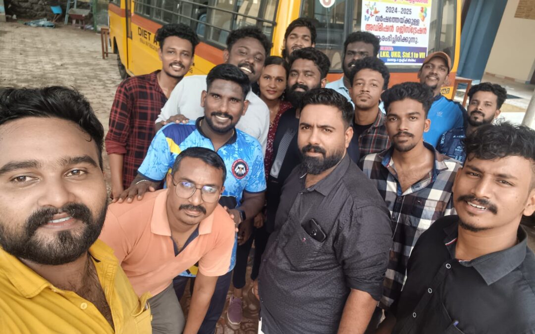ഡി.വൈ.എഫ്.ഐ ആറ്റിങ്ങൽ വെസ്റ്റ് മേഖല കമ്മിറ്റി സ്കൂൾ ശുചീകരിച്ചു