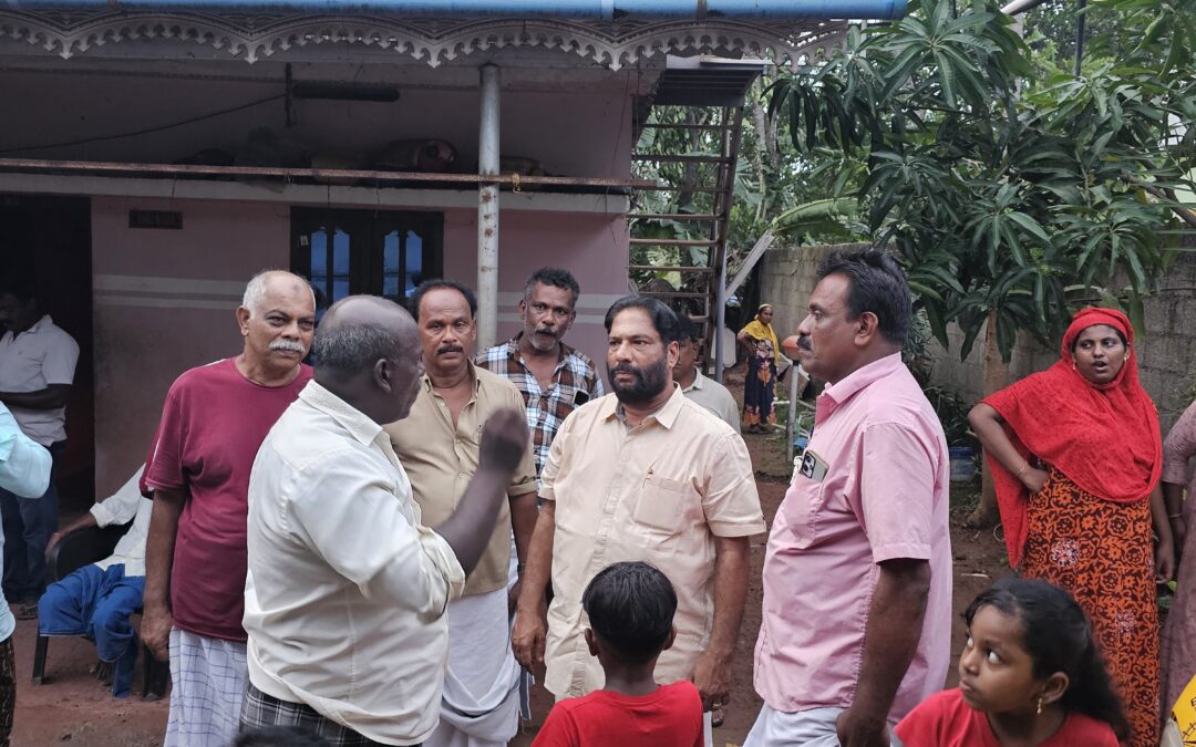 മഴയിലും കാറ്റിലും നാശനഷ്ടം സംഭവിച്ചവരുടെ വീടുകൾ എം എൽ എ സന്ദർശിച്ചു