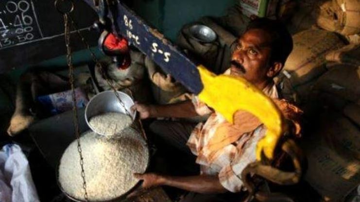 ഈ മാസത്തെ റേഷൻ വിതരണം ജൂലൈ 5 വരെ നീട്ടി