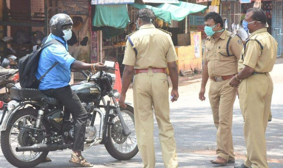 പെറ്റി കേസിലെ ഫൈന്‍ അടയ്ക്കാന്‍ ബുദ്ധിമുട്ടേണ്ട, ഓണ്‍ലൈനില്‍ സംവിധാനം
