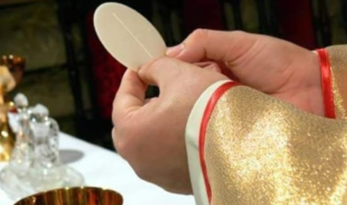 ഞായറാഴ്ചകളില്‍ ഒരു സിനഡ് കുര്‍ബാന, തര്‍ക്കത്തില്‍ സമവായം