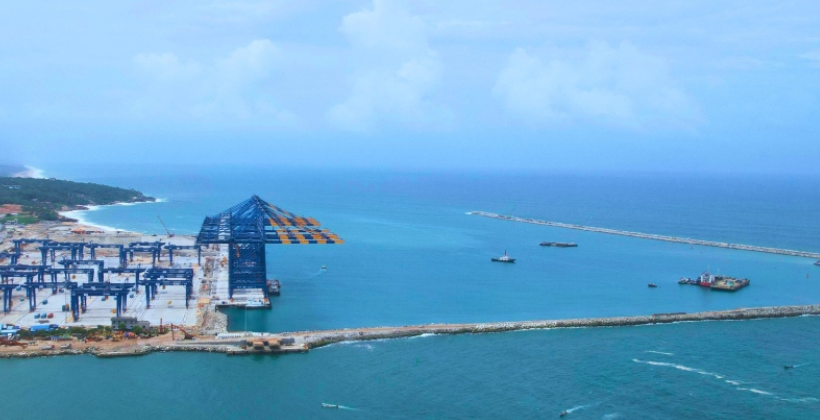 വിഴിഞ്ഞത്ത് ആദ്യ ചരക്ക് കപ്പലെത്താൻ ഇനി 6 ദിവസം മാത്രം; ആദ്യമെത്തുക ലോകത്തെ രണ്ടാമത്തെ വലിയ കപ്പൽ കമ്പനിയായ മെസ്കിന്റെ ചാറ്റേഡ് മദർഷിപ്പ്