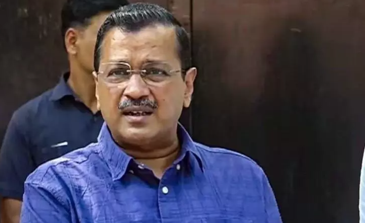 മദ്യനയ അഴിമതി: കെജരിവാളിന് ഇടക്കാല ജാമ്യം, അറസ്റ്റ് ചോദ്യം ചെയ്തുള്ള ഹര്‍ജി വിശാല ബെഞ്ചിന്