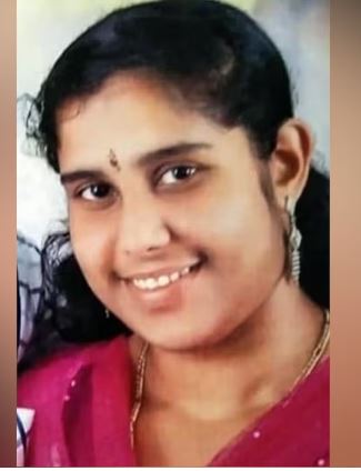 വേങ്ങൂരിൽ യുവതിയുടെ ആത്മഹത്യ; ഉത്തരേന്ത്യൻ ഓൺലൈൻ ലോൺ ആപ് സംഘത്തിന്റെ ഭീഷണിയെന്ന് പൊലീസ്