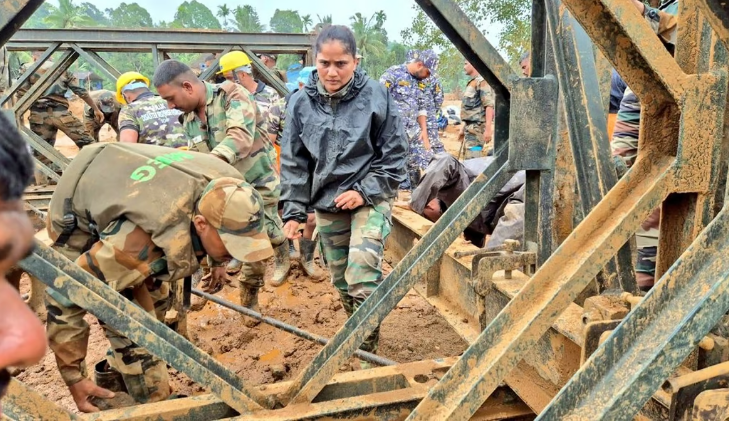 ‘ഞാനൊരു പട്ടാളക്കാരിയാണ്’; ബെയ്‌ലി പാലം നിർമ്മിക്കാൻ നേതൃത്വം നൽകിയ ഇന്ത്യൻ ആർമിയിലെ പെൺകരുത്ത്