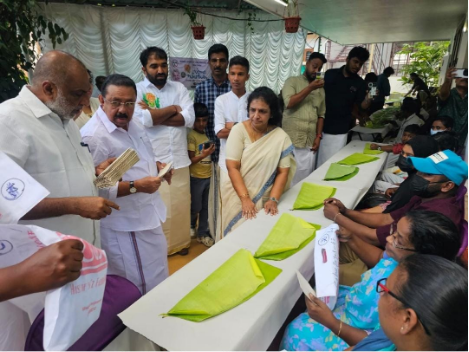 സ്നേഹ സ്പർശവുമായി ഇന്ദിരഗാന്ധി വീക്ഷണം ഫോറം അബുദാബി