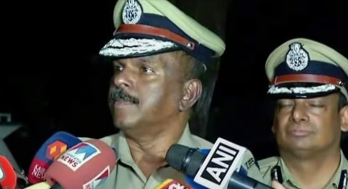 ആര്‍എസ്എസ് കൂടിക്കാഴ്ച വ്യക്തിപരമെന്ന് അജിത് കുമാര്‍; ആറര മണിക്കൂര്‍ മൊഴിയെടുക്കല്‍