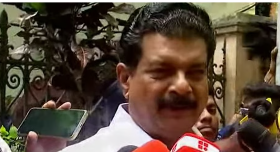 ‘കാര്യങ്ങള്‍ മുഖ്യമന്ത്രിയുടെ ശ്രദ്ധയില്‍പ്പെടുത്തി; എന്റെ ഉത്തരവാദിത്തം തീര്‍ന്നു’: പി വി അന്‍വര്‍