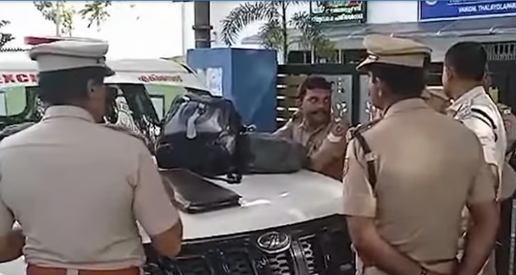 ഓണക്കാല പരിശോധന; പത്തനാപുരം ബസ്സില്‍ നിന്ന് ഒരുകോടി രൂപ പിടിച്ചെടുത്തു