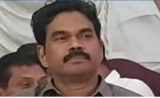 ഡ്രൈവറുടെ ഗൂഗിള്‍ പേ അക്കൗണ്ട് വഴി കൈക്കൂലി; ഇടുക്കി ഡിഎംഒ അറസ്റ്റില്‍