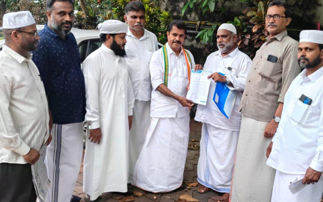 വഖ്‌ഫ് ഭേദഗതി: അടൂർ പ്രകാശ് എം.പിക്ക് നിവേദനം നൽകി.