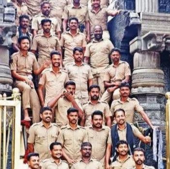 പതിനെട്ടാം പടിയിലെ ഫോട്ടോഷൂട്ടിൽ പൊലീസുകാര്‍ക്കെതിരെ നടപടി