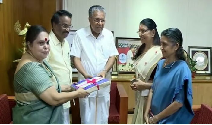 ‘ഹേമ കമ്മിറ്റിയില്‍ നല്‍കിയ മൊഴിയില്‍ കൃത്രിമത്വം നടന്നതായി സംശയം’; മറ്റൊരു നടി കൂടി സുപ്രീംകോടതിയില്‍
