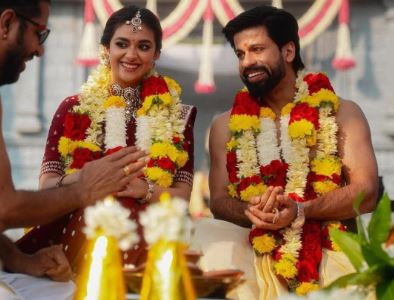 പ്രണയം പൂവണിഞ്ഞു; നടി കീർത്തി സുരേഷ് വിവാഹിതയായി, കണ്ണും മനവും നിറഞ്ഞ് താരം